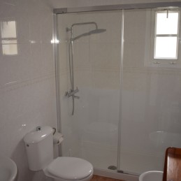 APARTAMENTOS ROQUE_BAÑO