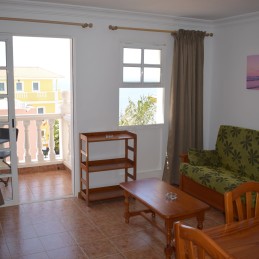 SALON_ROQUE2